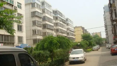 红卫南里实景图