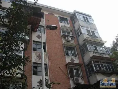 照耀里实景图