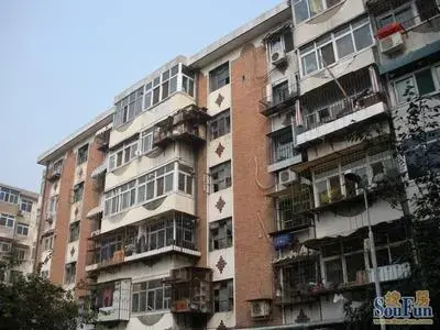 照耀里实景图