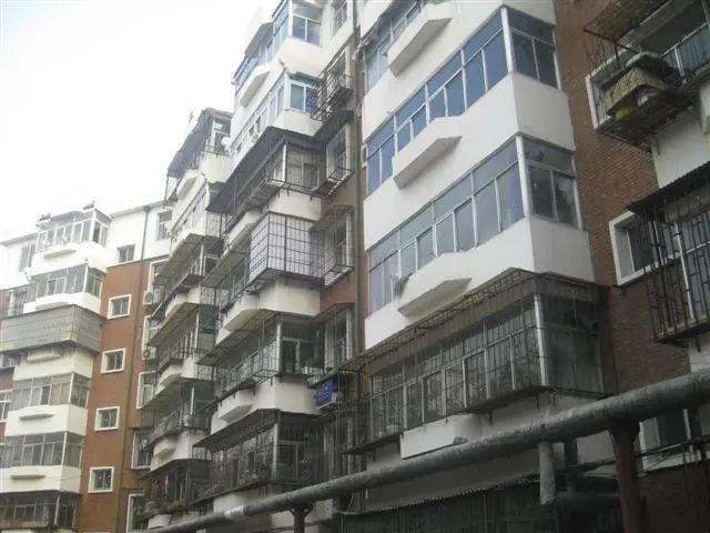 小区相关图