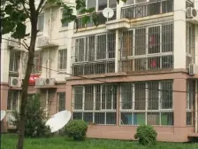 华苑街·程华里·5室·2厅 限华苑买方0.5!