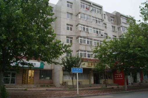  ��ɽС��2��1��1���ϱ�����2400.00Ԫ/�³��� 