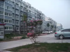 此房顶楼复式,格局好,采光好,视野开阔