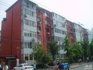 积水潭地铁精装南北带客厅满5唯一