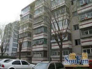城区好房东醋房胡同三室一厅通透户型五楼宜居