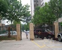 满五年 ,南北通透,五室一厅,万寿路西街9号院