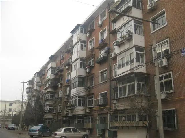 小区相关图