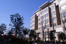 冠亚星城二期 多层公摊少 客厅通阳台