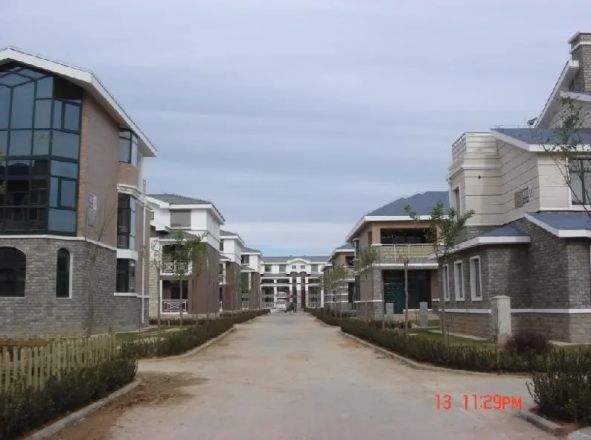 翠堤花墅实景图