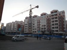 房位置方便旁边有家得乐、地利生鲜、黎明大市场