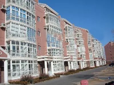 小区相关图