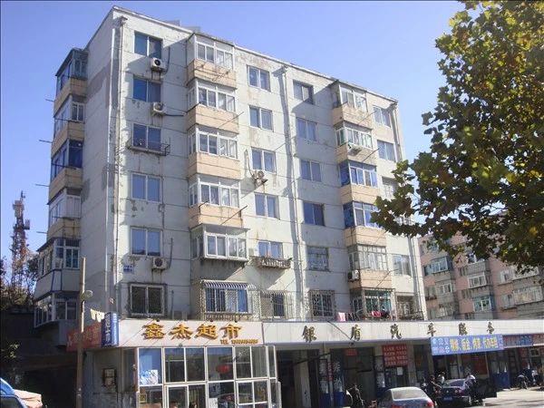 小区相关图