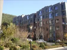 西山水库半封闭小区三室精装采光视野好看房方便