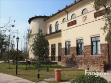 园博园双龙山旁坡地伴山别墅;隐秘性好,带南北大院