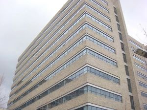软件园小区会春街位置好采光好客厅带窗诚心出售