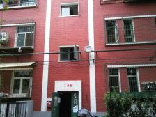 团结湖路,田字格三居,满五年唯一,离地铁近。