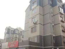 金北花园南北通透格局,采光充足,视野开阔.