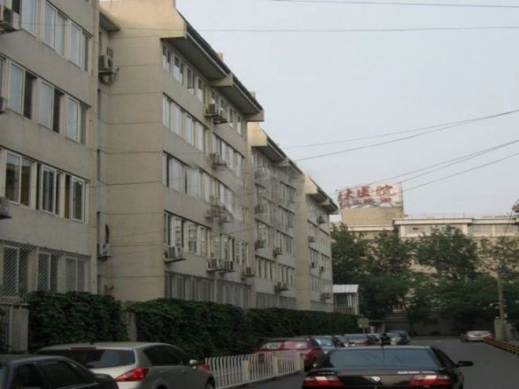 新302温馨家园实景图