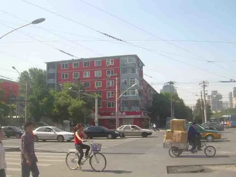 小区相关图