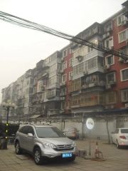 右安门内西街全明格局大三居,三面采光