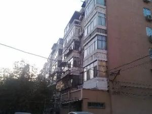 酒仙桥一层三居,使用面积大,满五年唯一