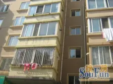 马栏广场无坡地铁边两室无遮挡!