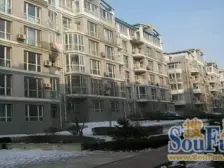 龙畔金泉二期,二室一厅,地角好