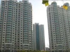 海昌 大面积跃层 小区 中间位置 改善 东港*集团