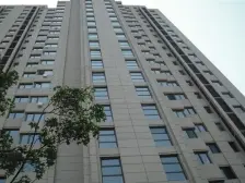 此房南北通透格局,清水房源,有私家山体公园