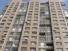 华东人家封闭小区 电梯好房 中间位置 近华南 厅卧分离