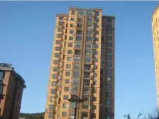 封闭小区观山A区好位置南北通厅大落地窗中间楼层