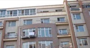 此房位置好 中间楼层 南北通透 房主诚心卖房子