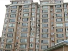 中间排,不临街不把边,三室两卫,采光好,诚心出售