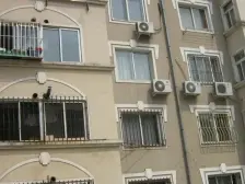 锦绣近车站交通购物便利一楼有围院,价格面议