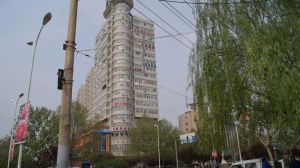行署路涧河边标准一室一厅双气星河华局70年