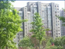 华府一期南北通透清水房有电梯封闭园近人民广场小高层