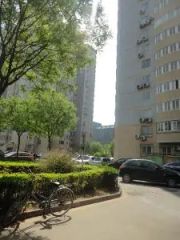 建委家属楼,西南向,业主靠谱出售,看房方便。