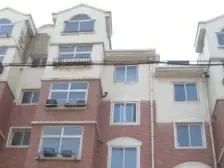 房子带阳台,看房方便。诚心卖房