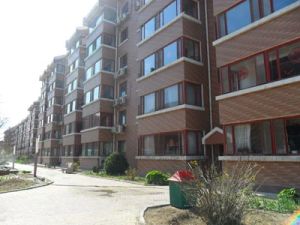 东瓦窑 南门外 通透3居 楼层好 业主诚售。