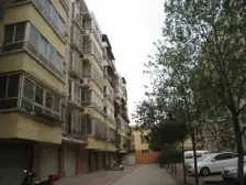 二七广场旁 1号线3号线地铁口 多层大两房 便宜出售