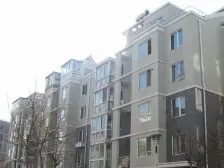 此房产权清晰,南北朝向 精装修,低楼层 位置好