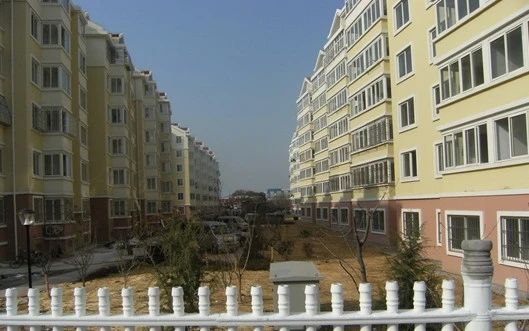 小区相关图