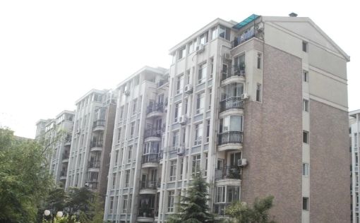  ��ܰ��԰3��1��1���ϱ�����2500.00Ԫ/�³��� 