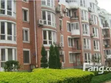 此房满五,房主诚心出售,户型好,南北通厅落地窗