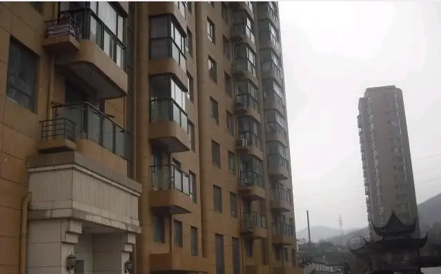 中城公园里实景图