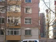 锦虹南园2楼两室户型规矩近车站市场