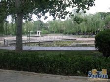 栖仙温泉公寓东区通透三居室简单装修好楼层