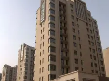 万科物业精装修,业主诚心急售,楼下是车站和地铁口