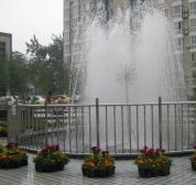 丰体时代花园低楼层满五年出入方便诚信出售