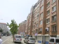 此房南北通透格局,视野宽阔,采光充足,交通便利